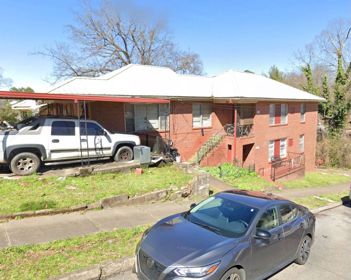 Apartment for rent at 1630 Wharton Ave, Birmingham, AL 35217