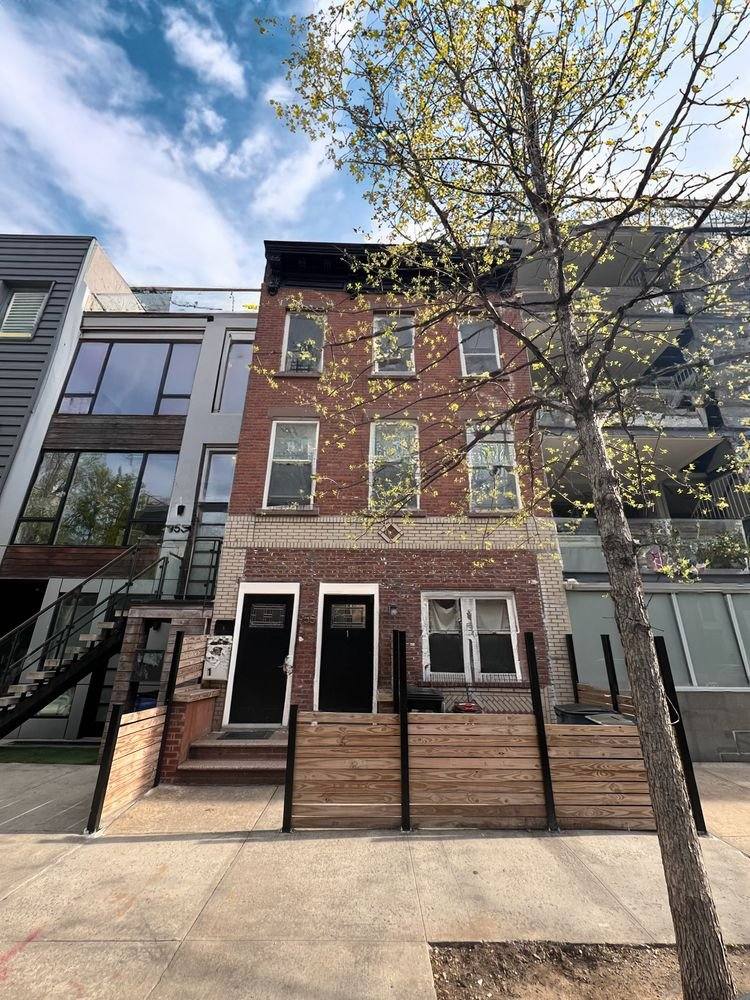 Apartment for rent at 955 Pacific St #3, Brooklyn, NY 11238