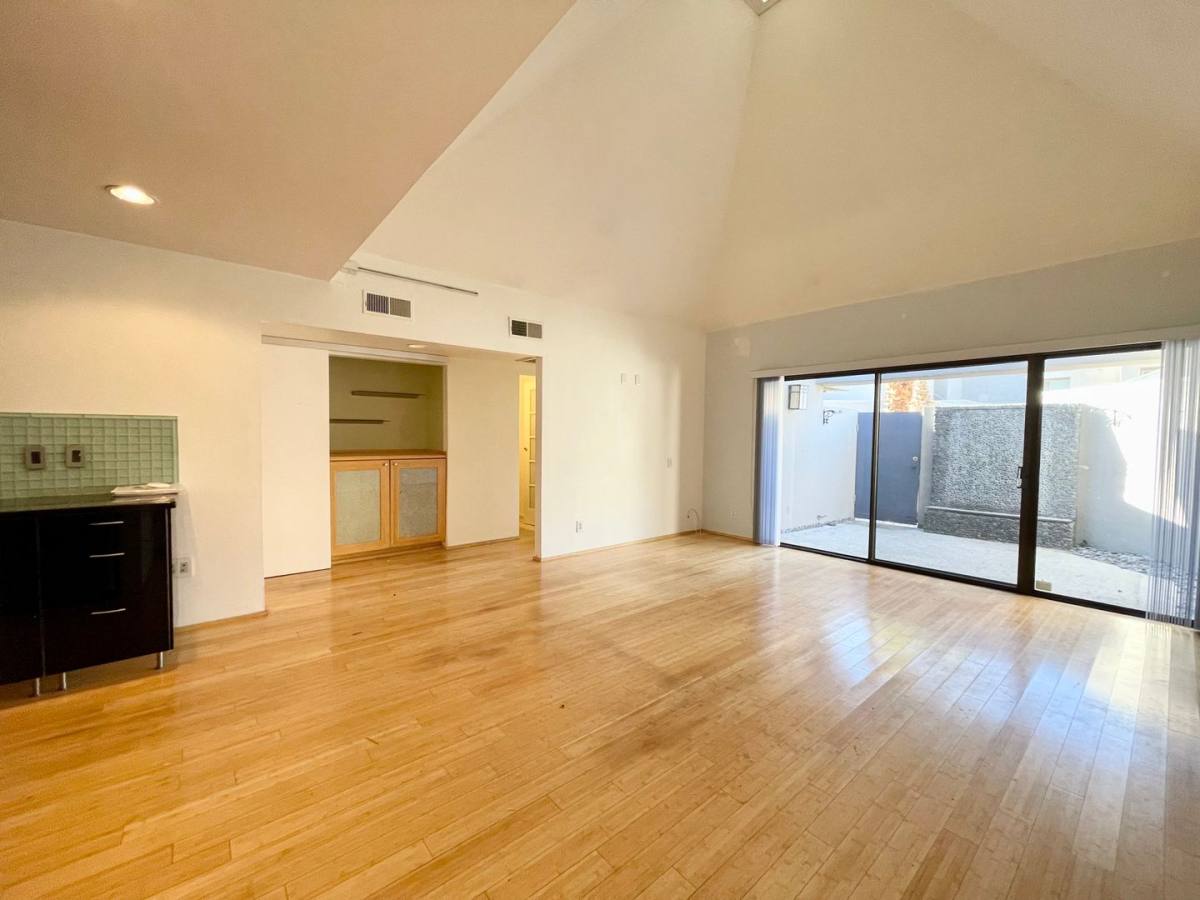Condo for rent at 71866 Eleanora Lane, Rancho Mirage, CA 92270