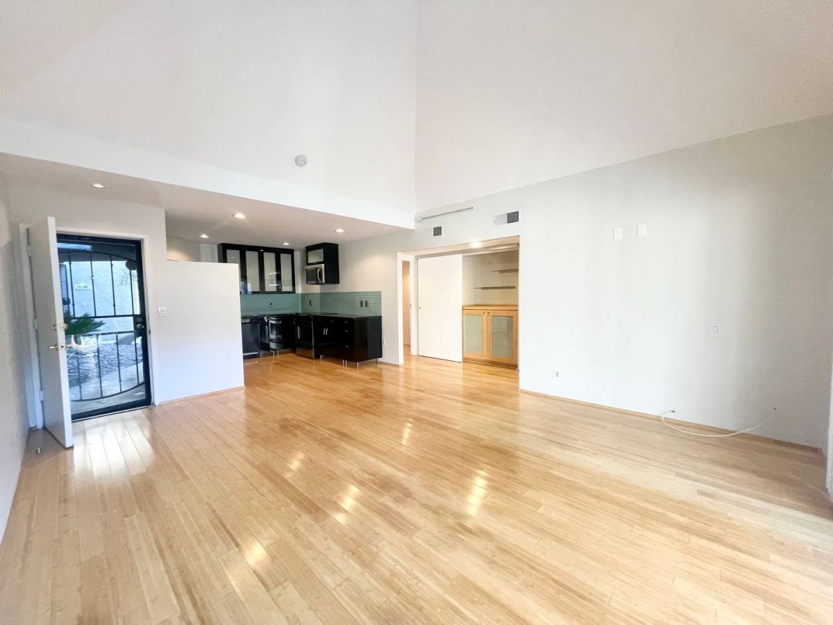 Condo for rent at 71866 Eleanora Lane, Rancho Mirage, CA 92270