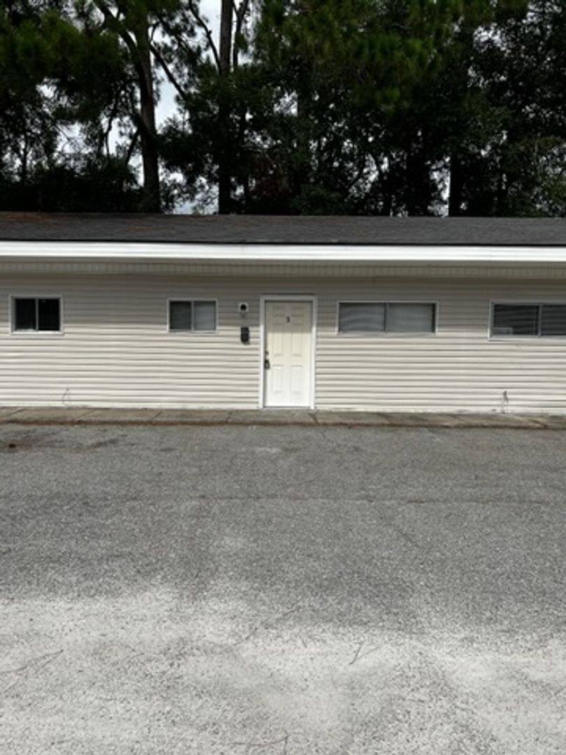 Apartment for rent at 128 Gause St, Hinesville, GA 31313
