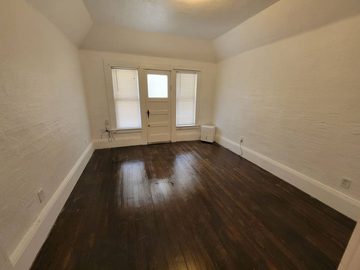 Apartment for rent at 202 W 2nd Ave, Chico, CA 95926