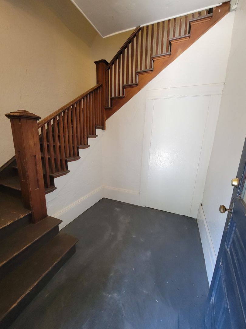 Apartment for rent at 202 W 2nd Ave, Chico, CA 95926