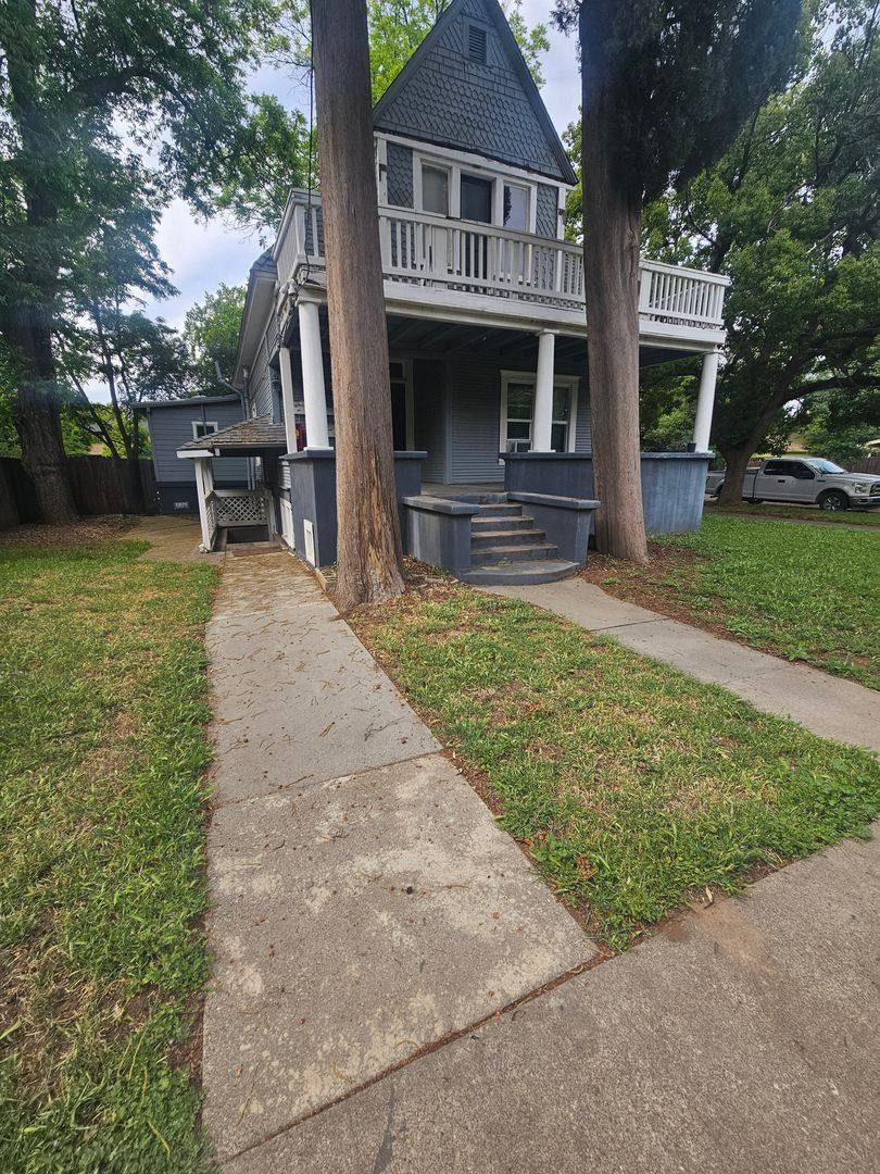 Apartment for rent at 202 W 2nd Ave, Chico, CA 95926
