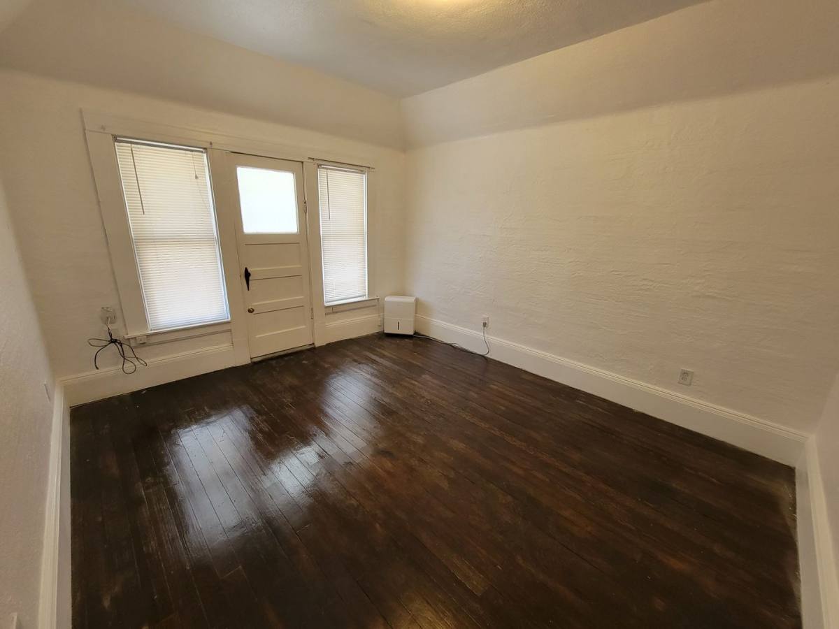 Apartment for rent at 202 W 2nd Ave, Chico, CA 95926