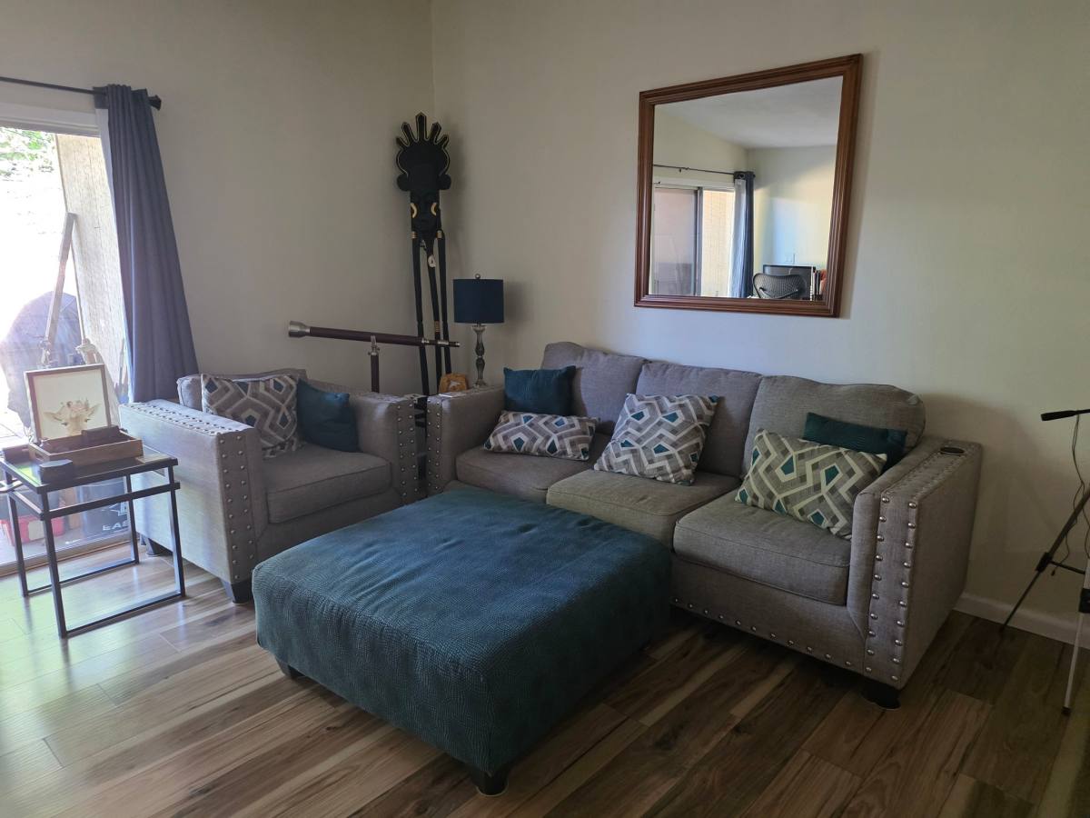 Townhouse for rent at 5306 N 15th Dr, Phoenix, AZ 85015