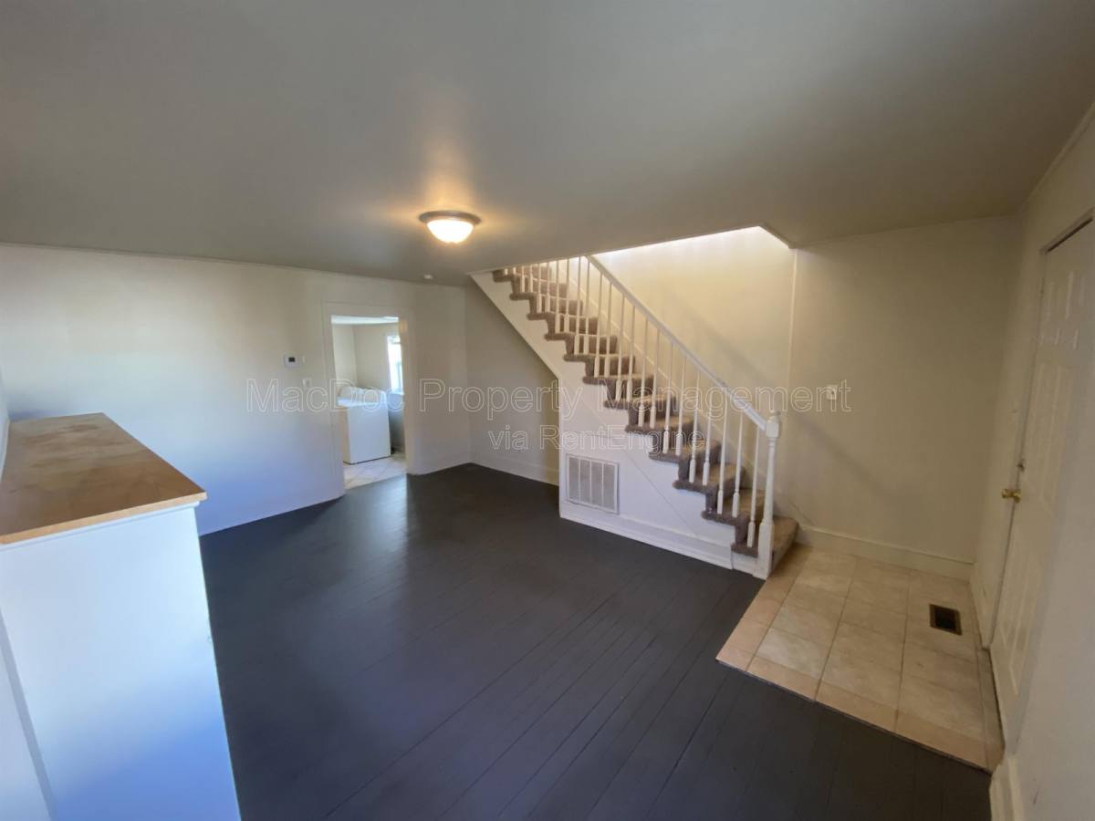 Apartment for rent at 1414 Princess Anne St, Fredericksburg, VA 22401