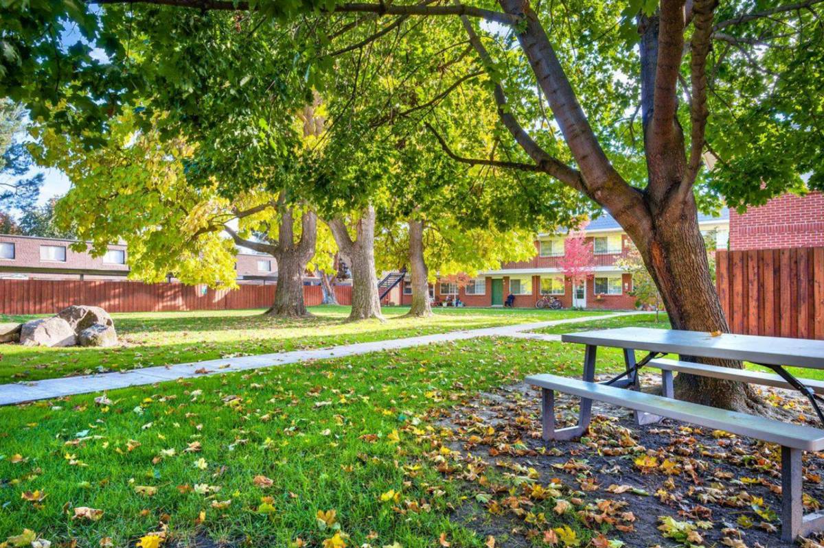 Apartment for rent at 300-333 S Straughan Ave, Boise, ID 83712