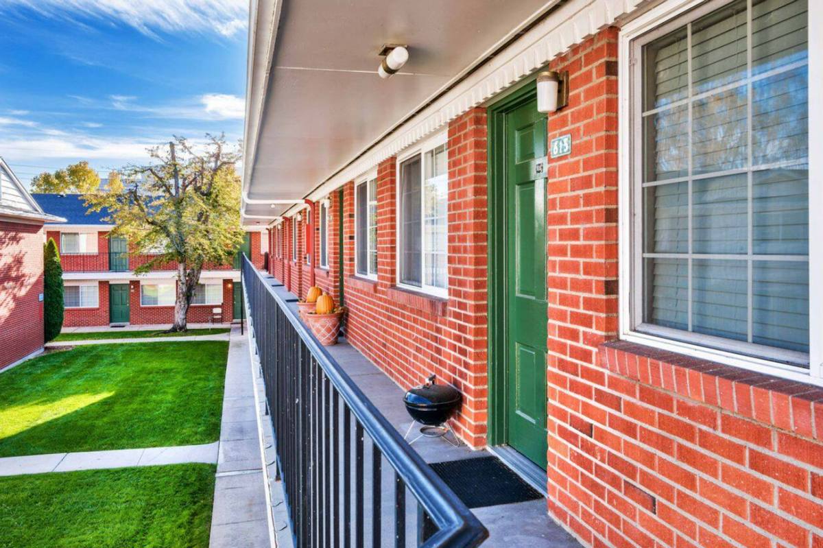 Apartment for rent at 300-333 S Straughan Ave, Boise, ID 83712
