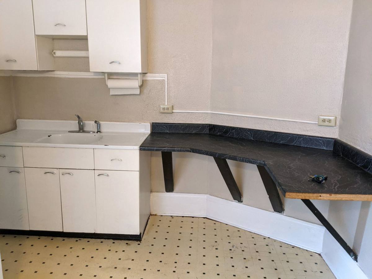 Apartment for rent at 2106 7th Ave, Moline, IL 61265