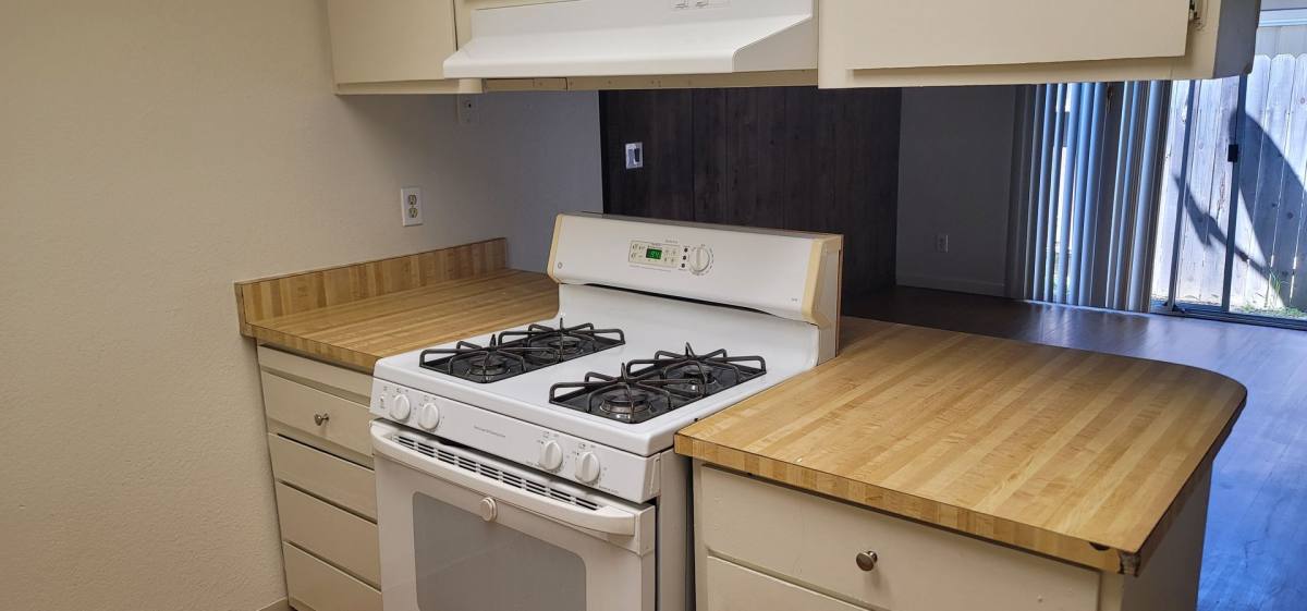 Apartment for rent at 10918-10920 Scotsman Way, Rancho Cordova, CA 95670
