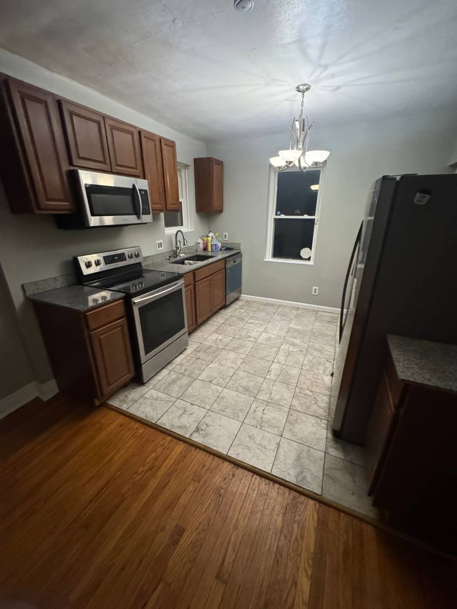 House for rent at 3512 Belaire Place, Saint Louis, MO 63121