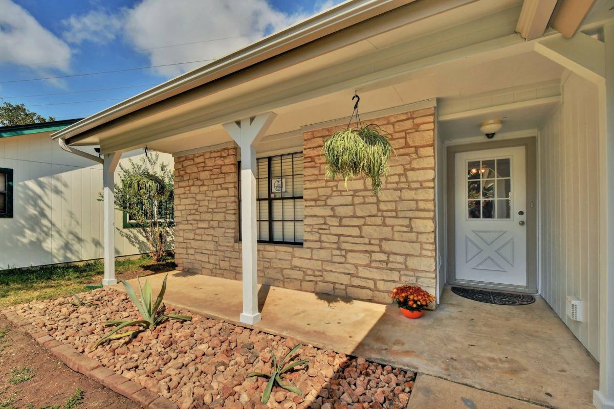 House for rent at 1622 Peachtree Valley Dr, Round Rock, TX 78681