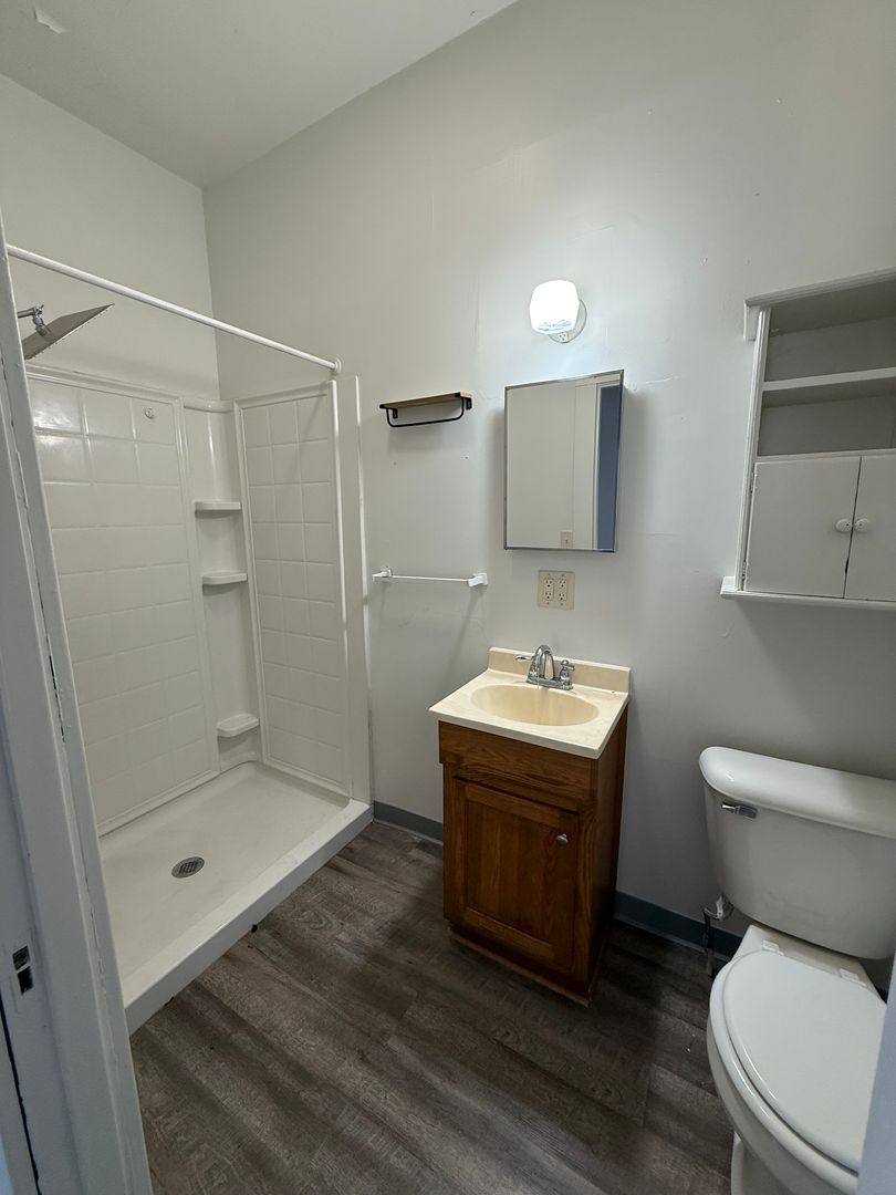 House for rent at 510 E 2nd St, Hoisington, KS 67544