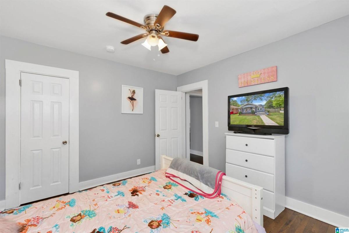 House for rent at 236 48th St N, Birmingham, AL 35212