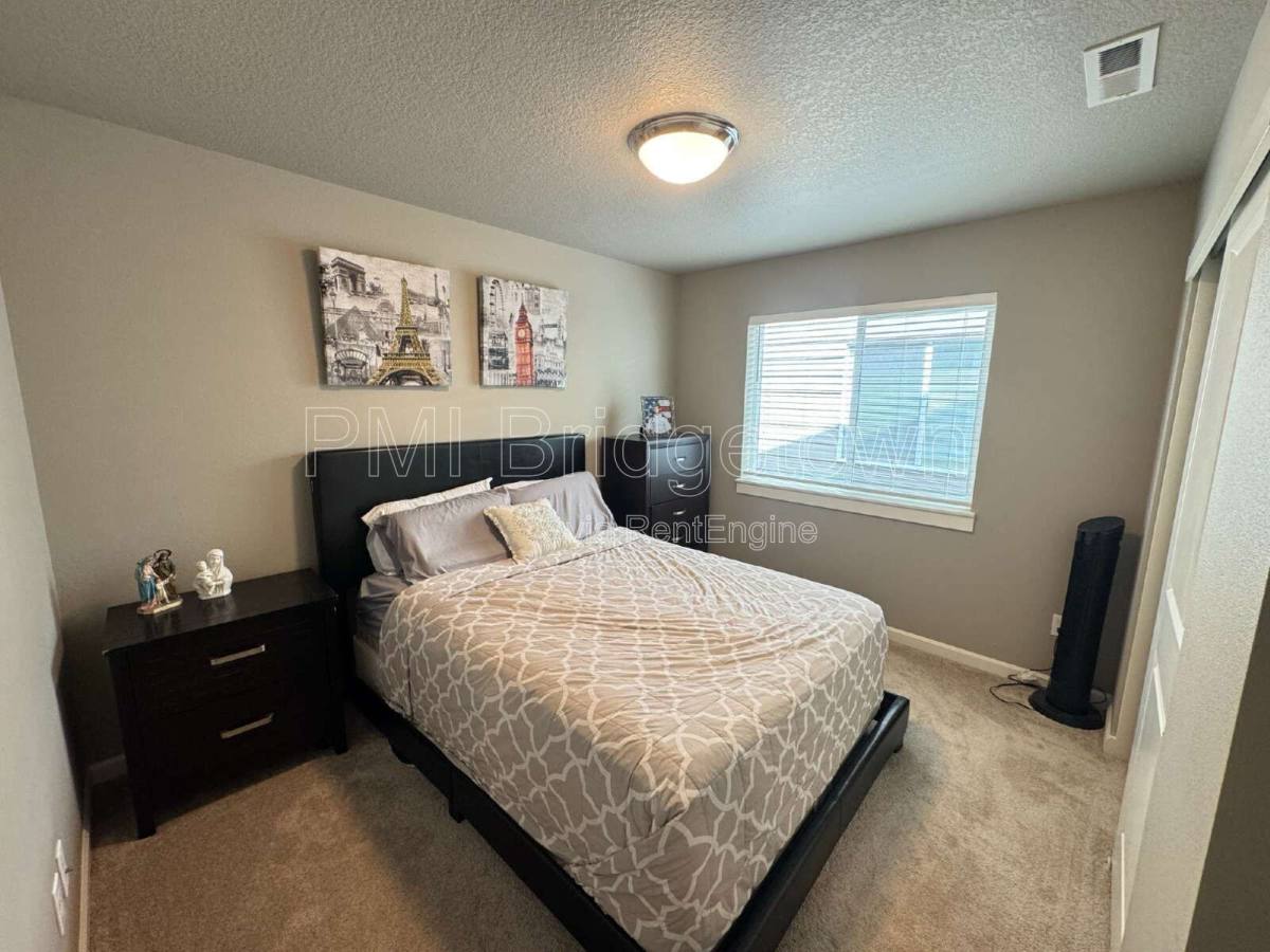 House for rent at 3715 SW 190th Terrace, Beaverton, OR 97078