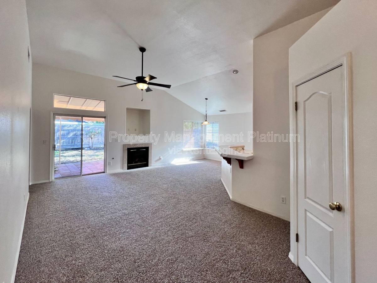 House for rent at 2669 Alamos Ave, Clovis, CA 93611