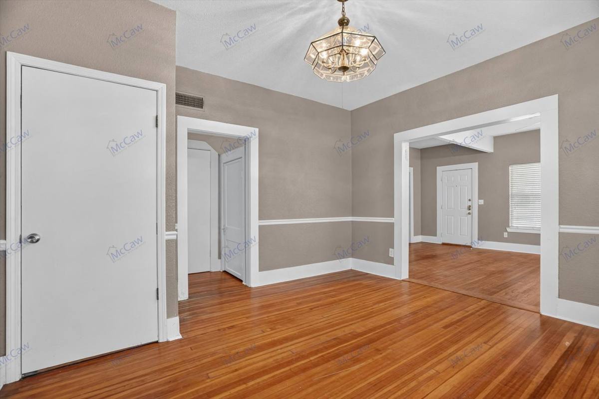 House for rent at 303 S Elm St, Weatherford, TX 76086