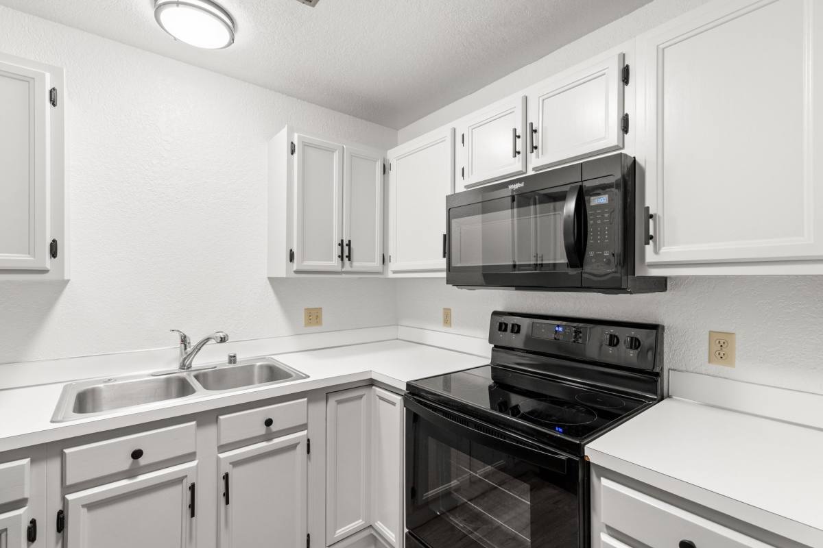 Townhouse for rent at 607 Ave F #4, Billings, MT 59102