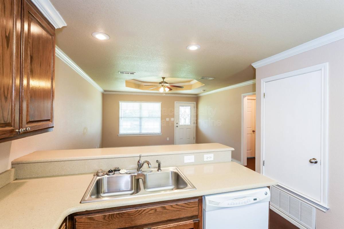Apartment for rent at 764 Rocky Ridge Flatts, Gainesville, TX 76240