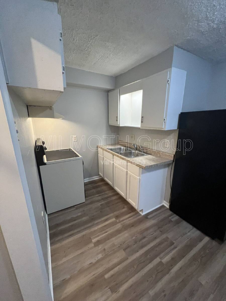 Apartment for rent at 210 Whitlock Ave #A, Crawfordsville, IN 47933