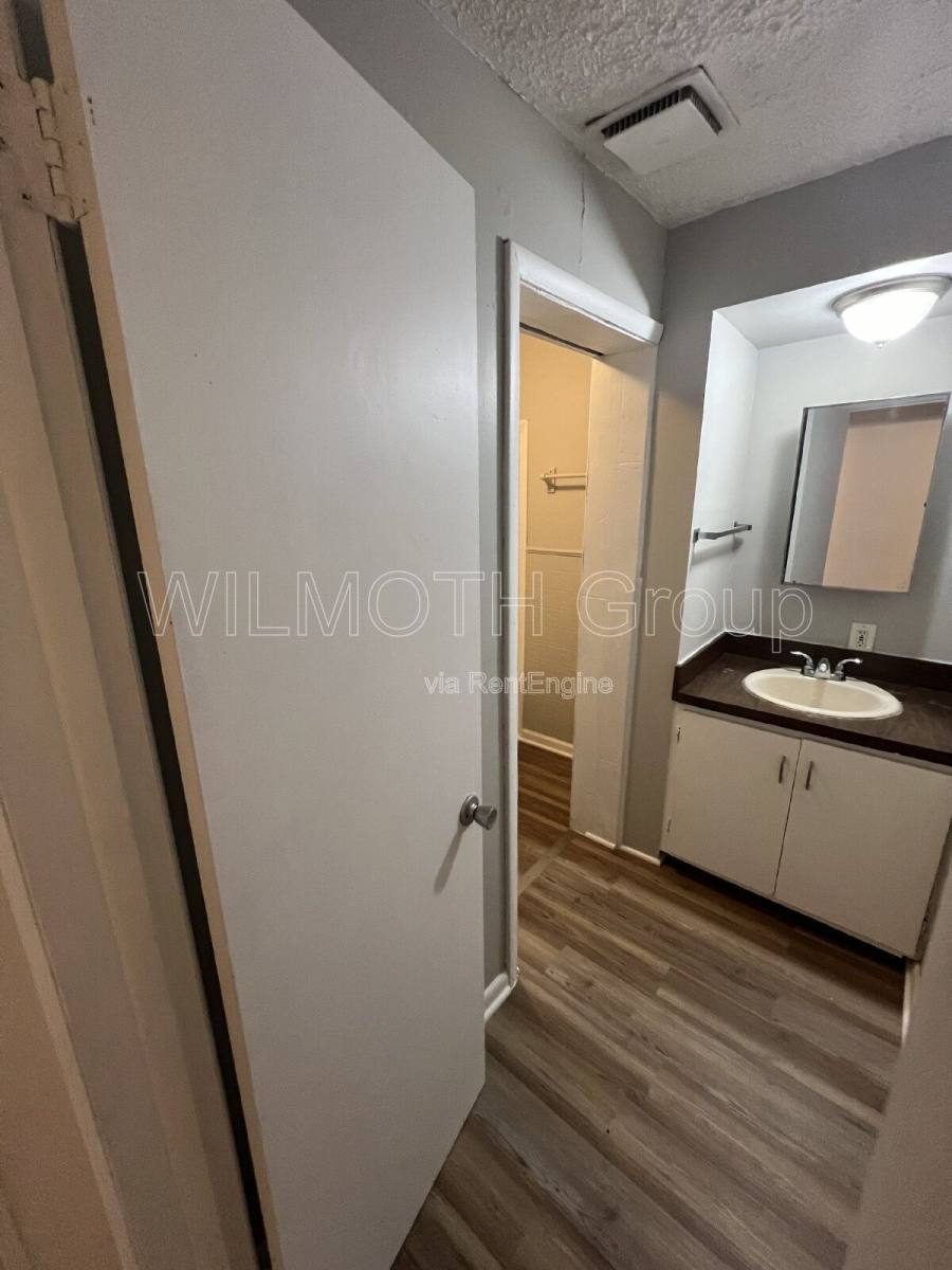 Apartment for rent at 210 Whitlock Ave #A, Crawfordsville, IN 47933
