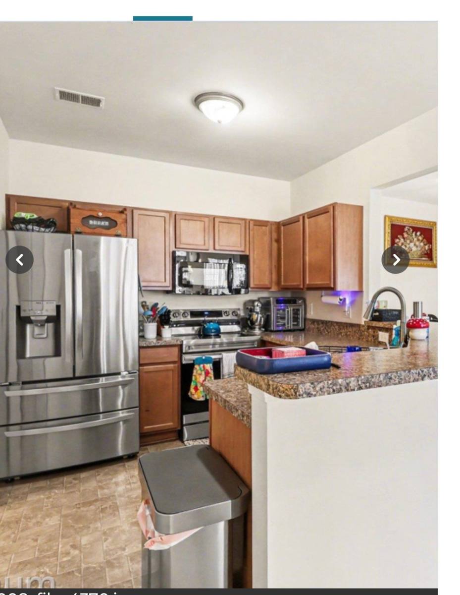 Condo for rent at 28218 S Pointe Lane, New Baltimore, MI 48051