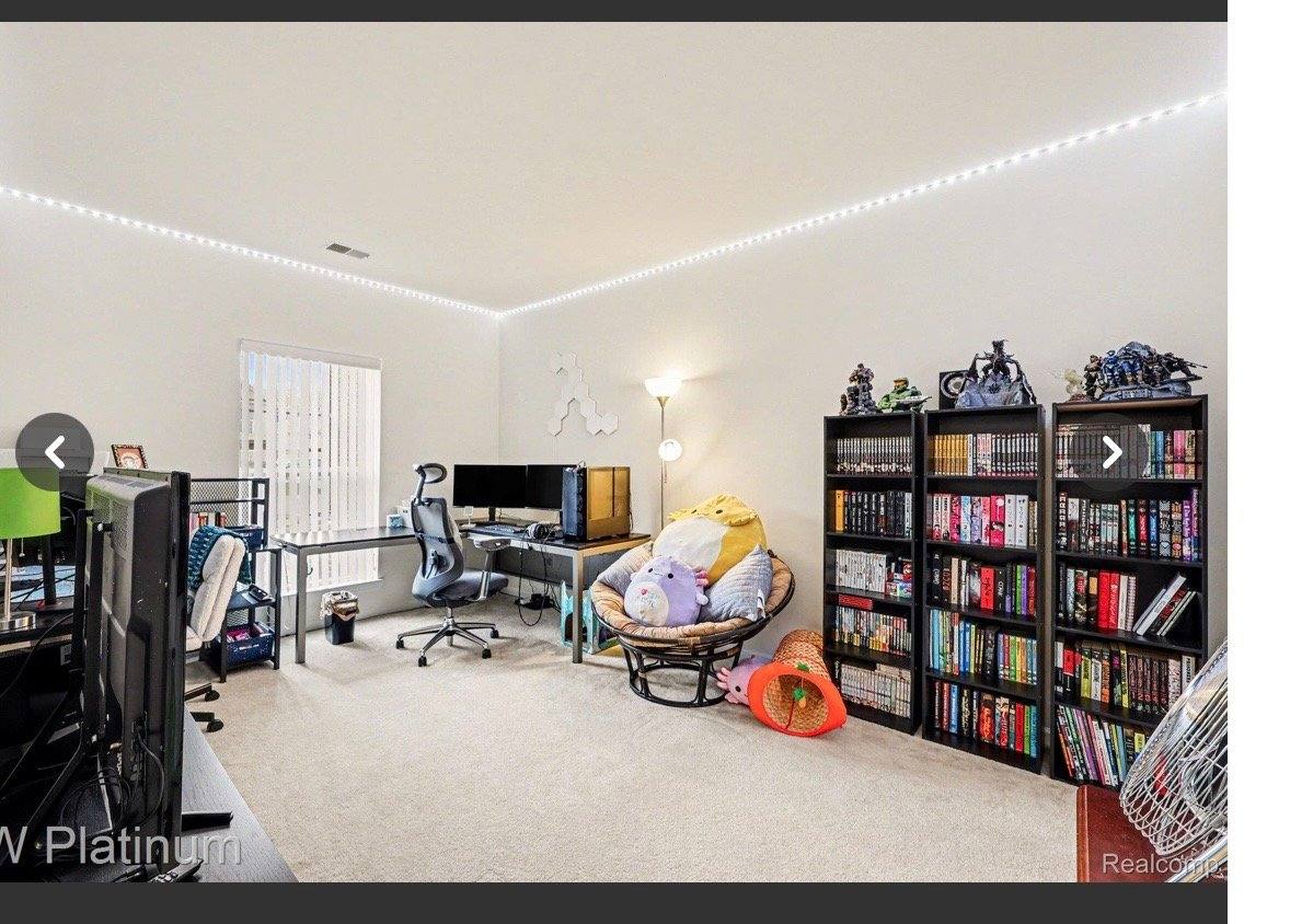 Condo for rent at 28218 S Pointe Lane, New Baltimore, MI 48051