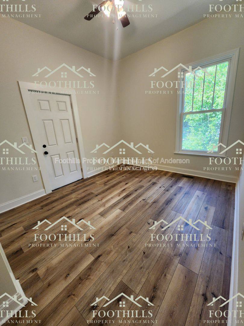Apartment for rent at 111 Anderson Ave #B, Anderson, SC 29625