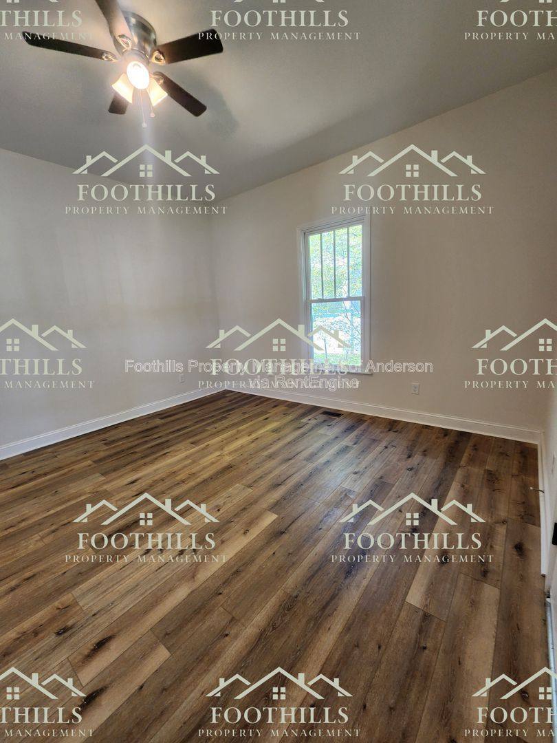 Apartment for rent at 111 Anderson Ave #B, Anderson, SC 29625