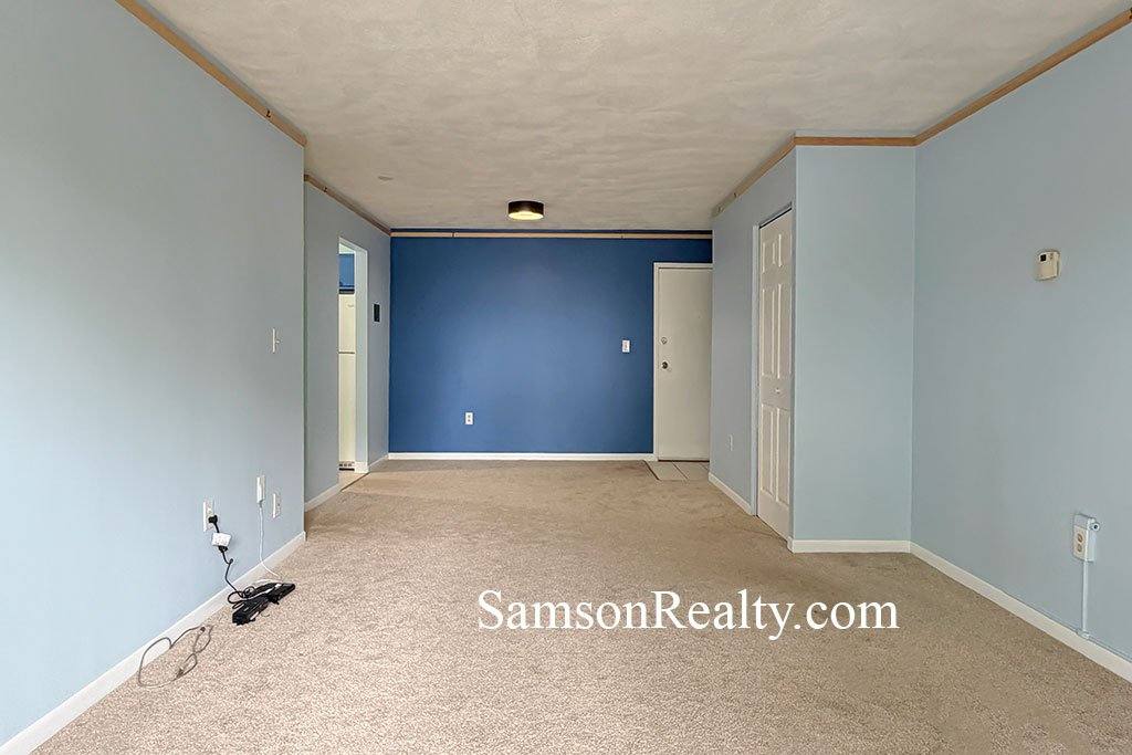 Apartment for rent at 756 Quaker Lane #210, East Greenwich, RI 02818