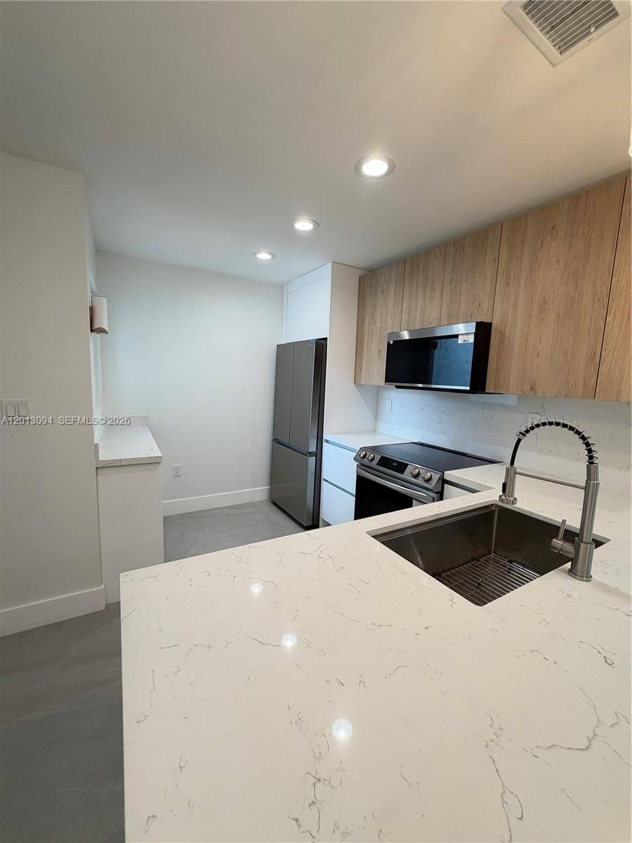 Apartment for rent at 4808 NW 114th Ave, Miami, FL 33178
