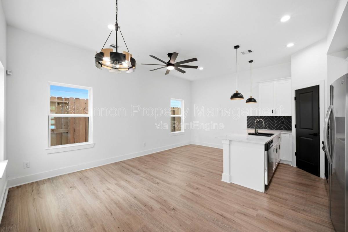 Apartment for rent at 2107 Esther Dr #A, Houston, TX 77088