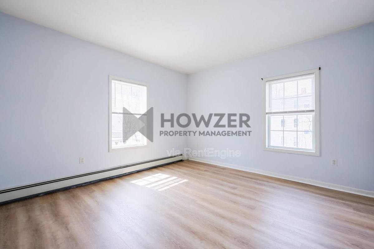 Apartment for rent at 7 Park Ave #2C, Attleboro, MA 02703