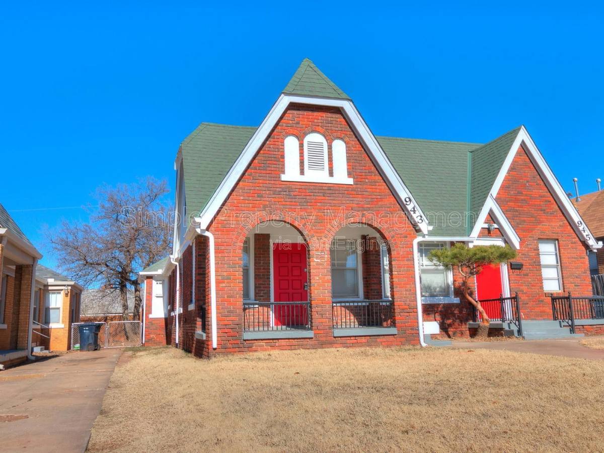 Apartment for rent at 943 E Dr, Oklahoma City, OK 73105