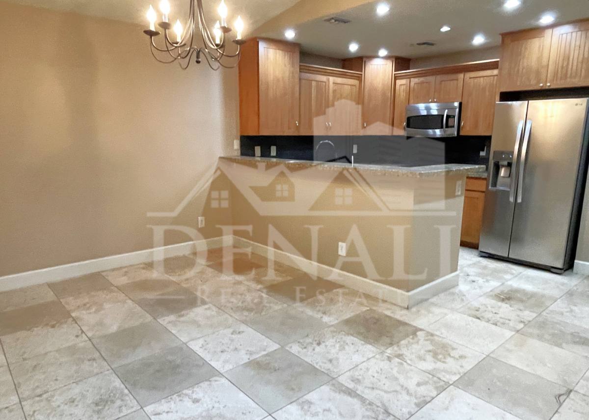 Apartment for rent at 18640 N 44th Place, Phoenix, AZ 85050