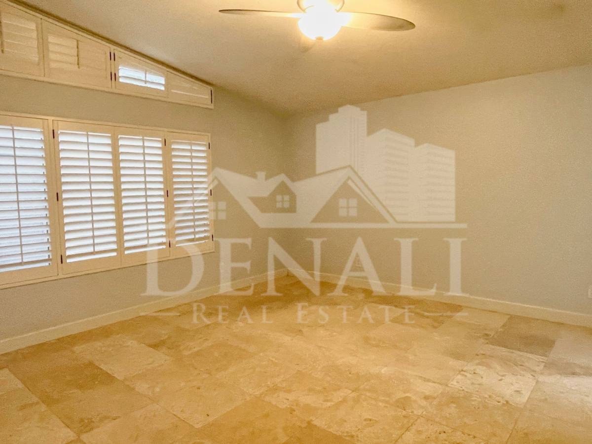 Apartment for rent at 18640 N 44th Place, Phoenix, AZ 85050