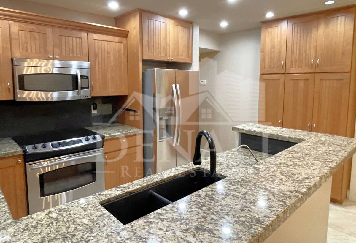Apartment for rent at 18640 N 44th Place, Phoenix, AZ 85050