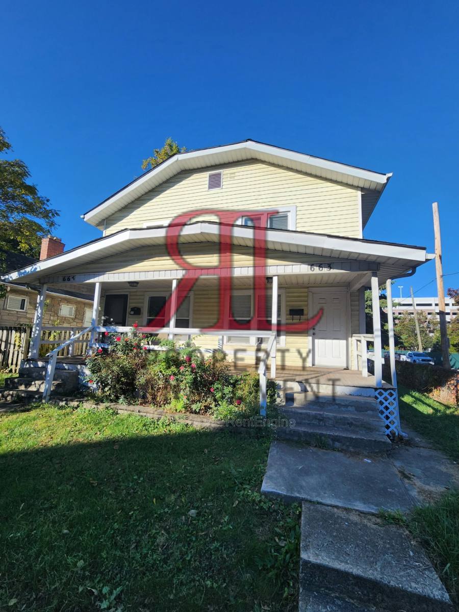 Townhouse for rent at 663 Ann St, Columbus, OH 43206
