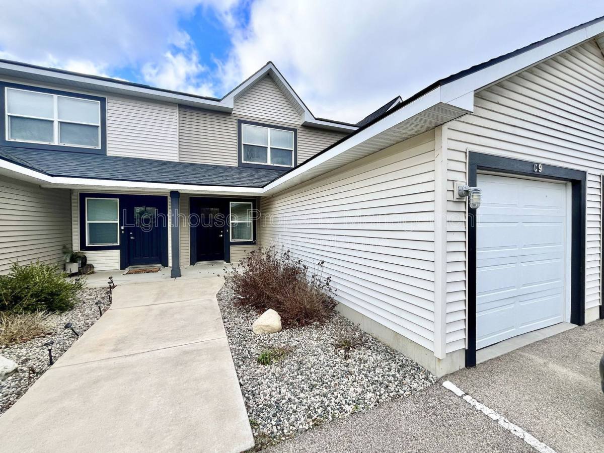 Apartment for rent at 303 Baldwin St #B6, Jenison, MI 49428