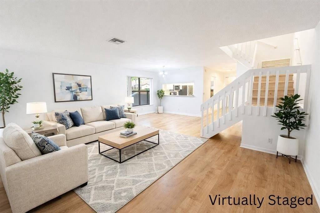Townhouse for rent at 3950 Cocoplum Circle #3638, Pompano Beach, FL 33063