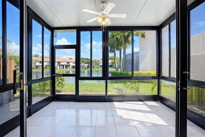 Townhouse for rent at 3950 Cocoplum Circle #3638, Pompano Beach, FL 33063