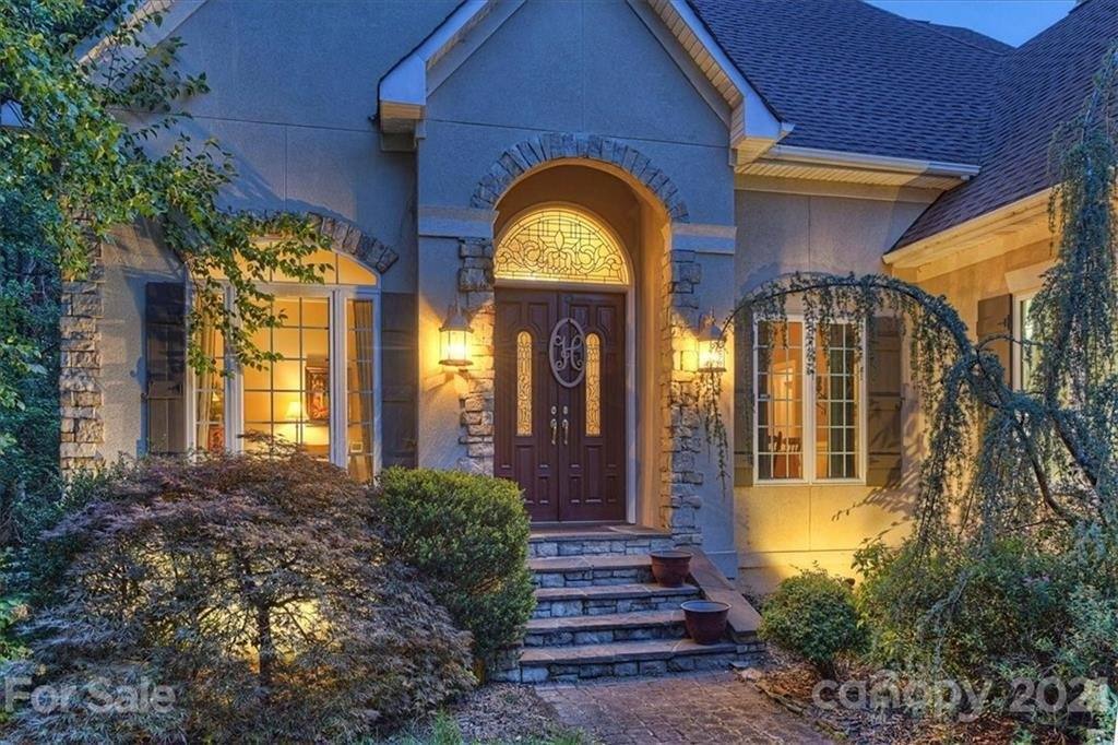House for rent at 2427 Mount Ilse Harbor Dr, Charlotte, NC 28214