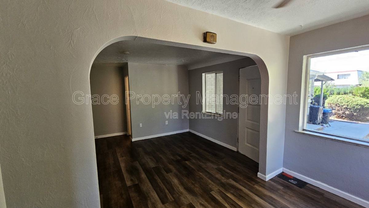 Apartment for rent at 1950 Oswego St, Aurora, CO 80010