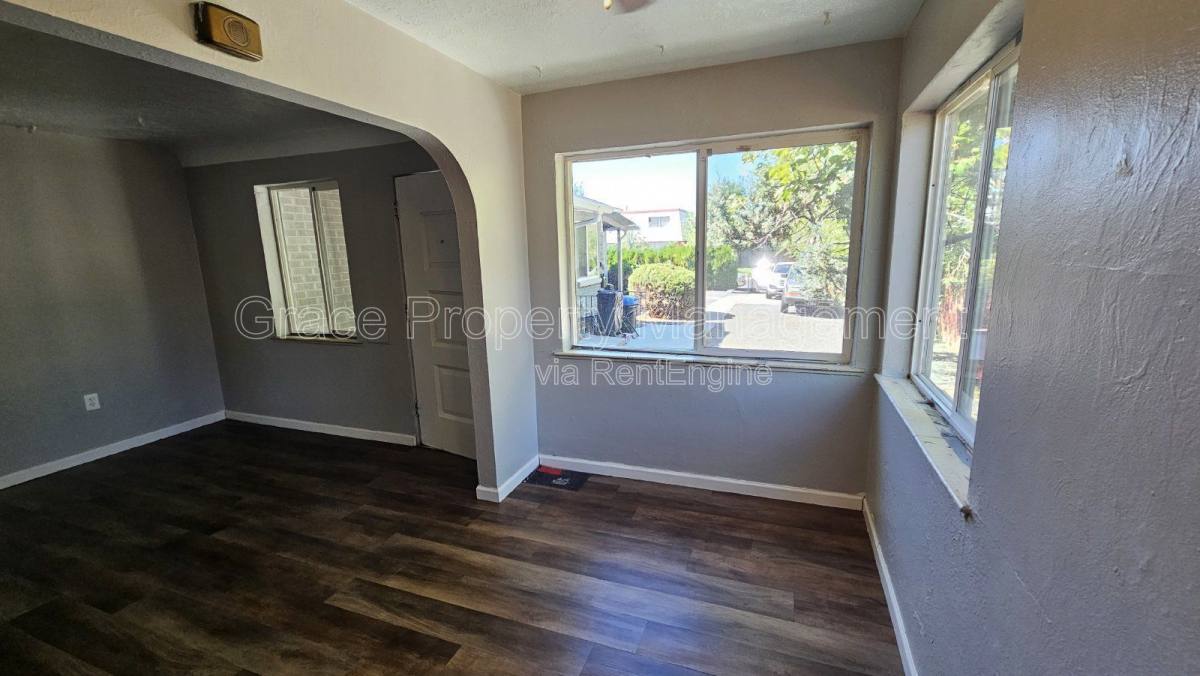 Apartment for rent at 1950 Oswego St, Aurora, CO 80010