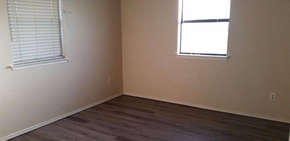 House for rent at 3905 Country Meadows Circle, Granbury, TX 76048