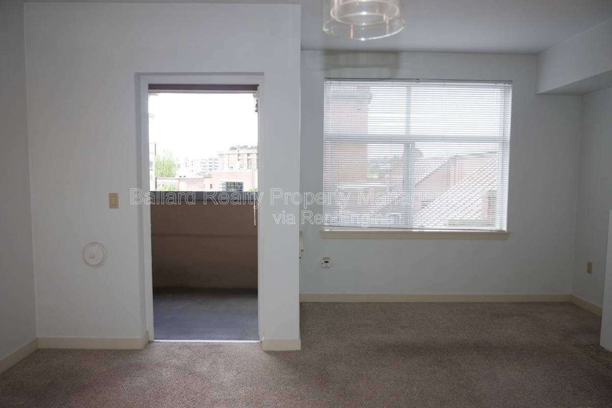 Condo for rent at 5450 Leary Ave NW #542, Seattle, WA 98107