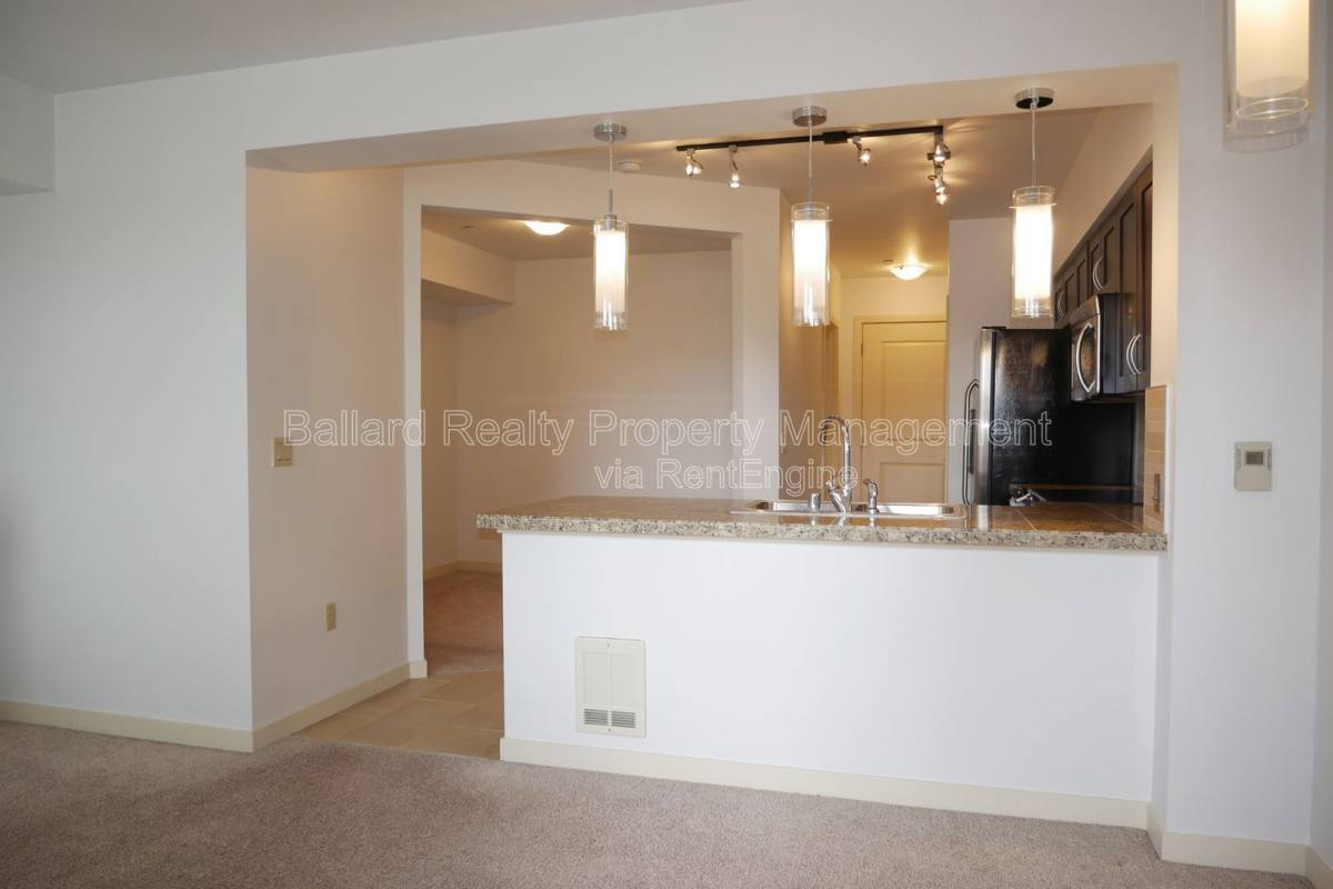 Condo for rent at 5450 Leary Ave NW #542, Seattle, WA 98107