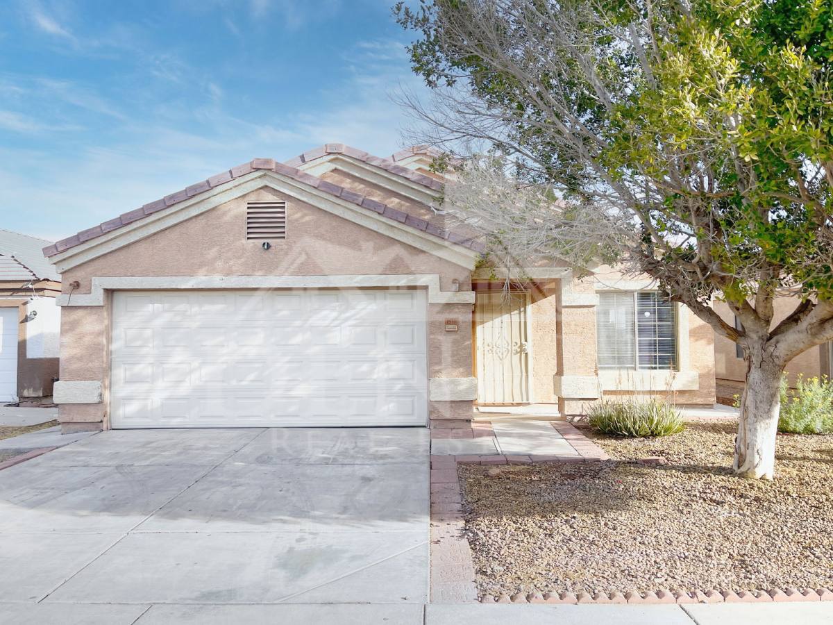 Apartment for rent at 8930 W Catalina Dr, Phoenix, AZ 85037