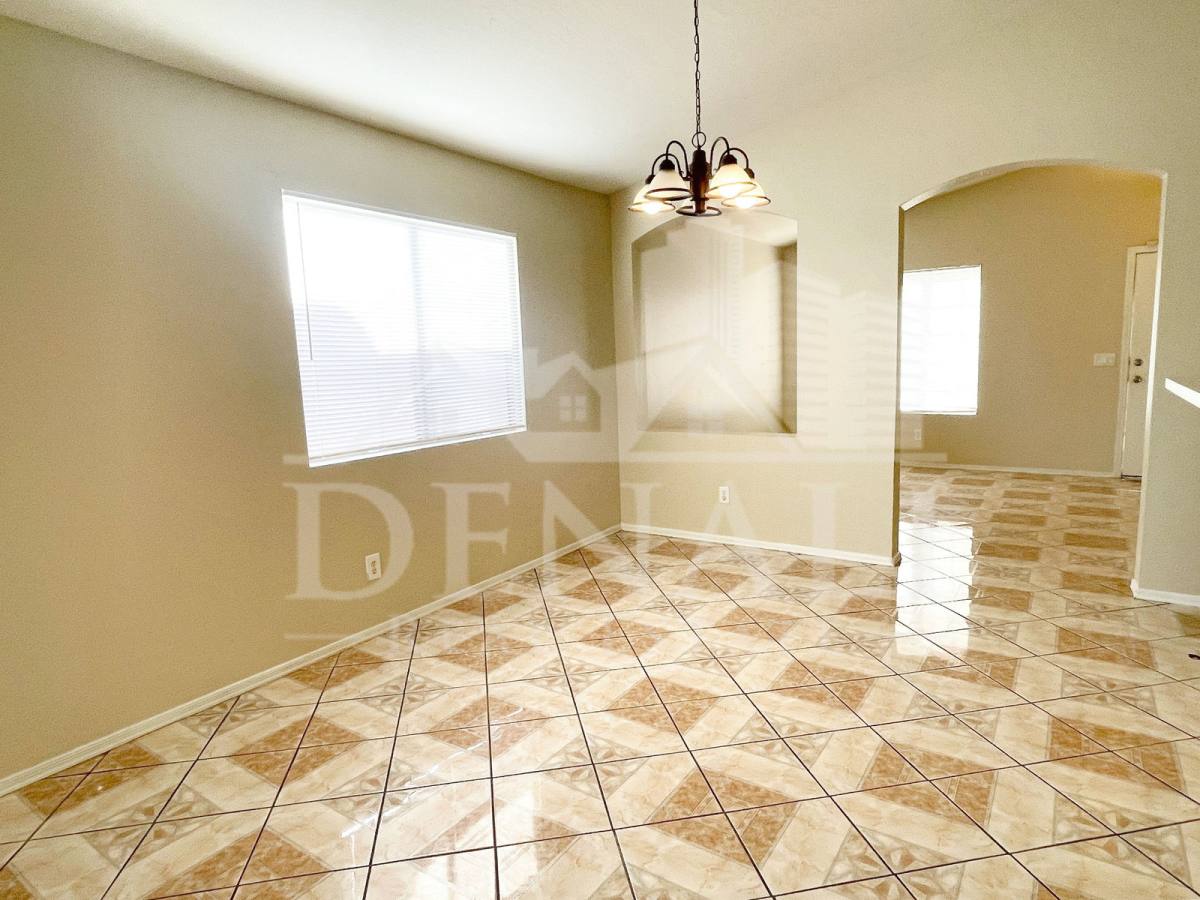 Apartment for rent at 8930 W Catalina Dr, Phoenix, AZ 85037